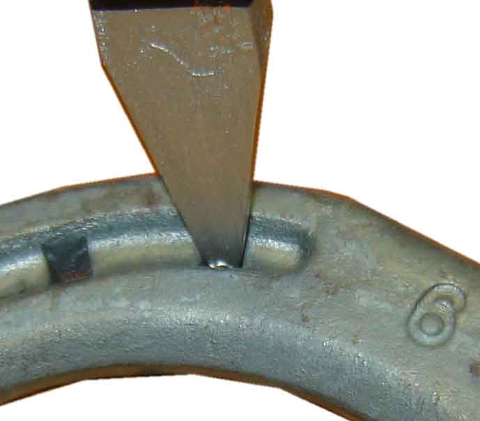 Punteruolo Ariex per ferri di cavallo_1