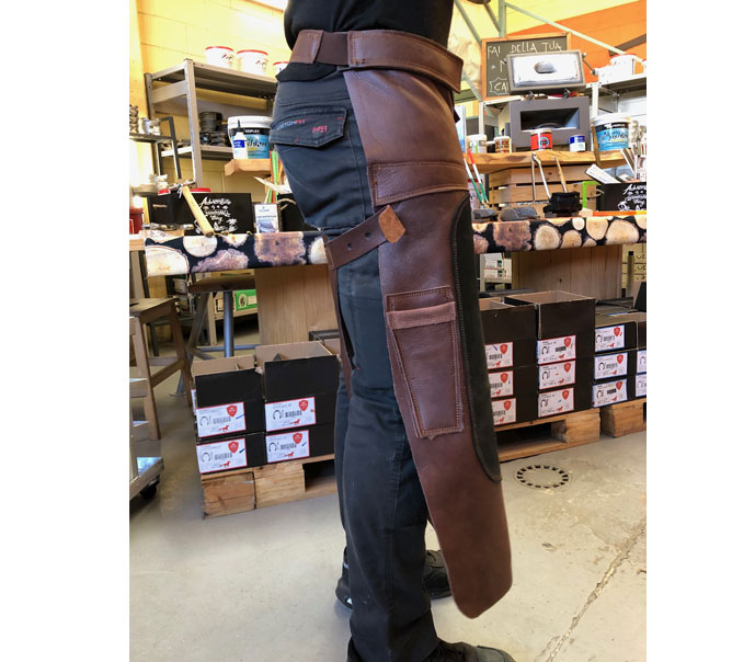 Con Cuero Grembiule Maniscalco Madrid_2