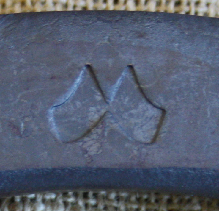 Mustad Ferro LIBERO 20/25X8 Front una clip_2